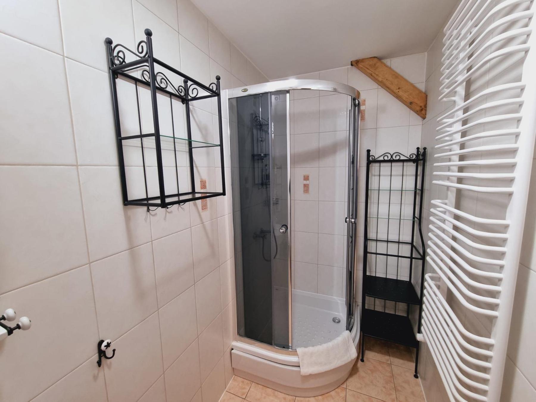 Hotel Zamkowy Mlyn Krapkowice Extérieur photo